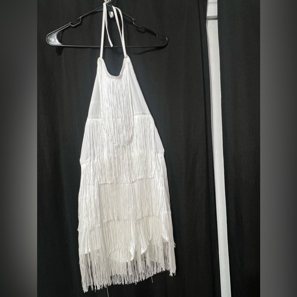 Western/boho vibes white fringe halter strap romper, size small, open back - Picture 2 of 12